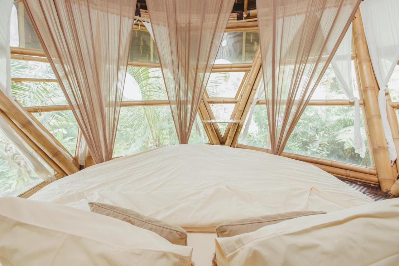Hideout Eco Bamboo House Bali Villa Selat Exterior photo